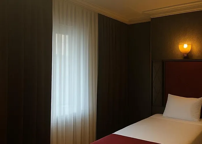 Kaya-royal-hotel Beyazit Tea And Coffee Are Complimentary And Available 24-7 On Our Sea View Terrace Restaurant Otel İstanbul