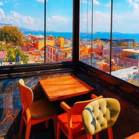 Kaya-royal-hotel Beyazit Tea And Coffee Are Complimentary And Available 24-7 On Our Sea View Terrace Restaurant 3* Istambul
